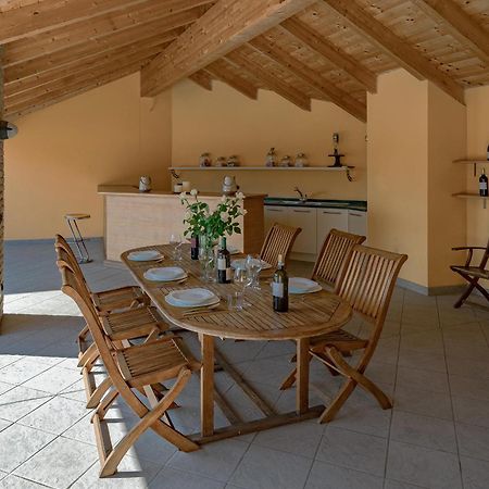Villa La Martina Canelli Kültér fotó